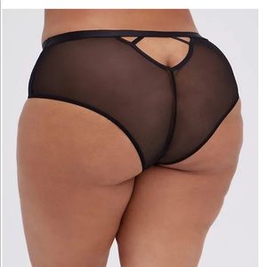 NWT TORRID LACE PANTY SIZE 4